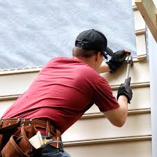 Best Aluminum Siding Installation  in Dodge City, KS